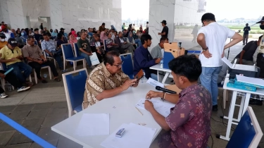 Bersedia Digusur, Penggarap Lahan Kampus UIII Terima Santunan