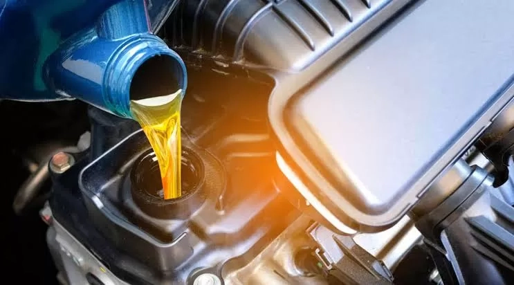 Bingung dengan Istilah API SL dan API SN di Kemasan Oli Motor? Simak Penjelasannya