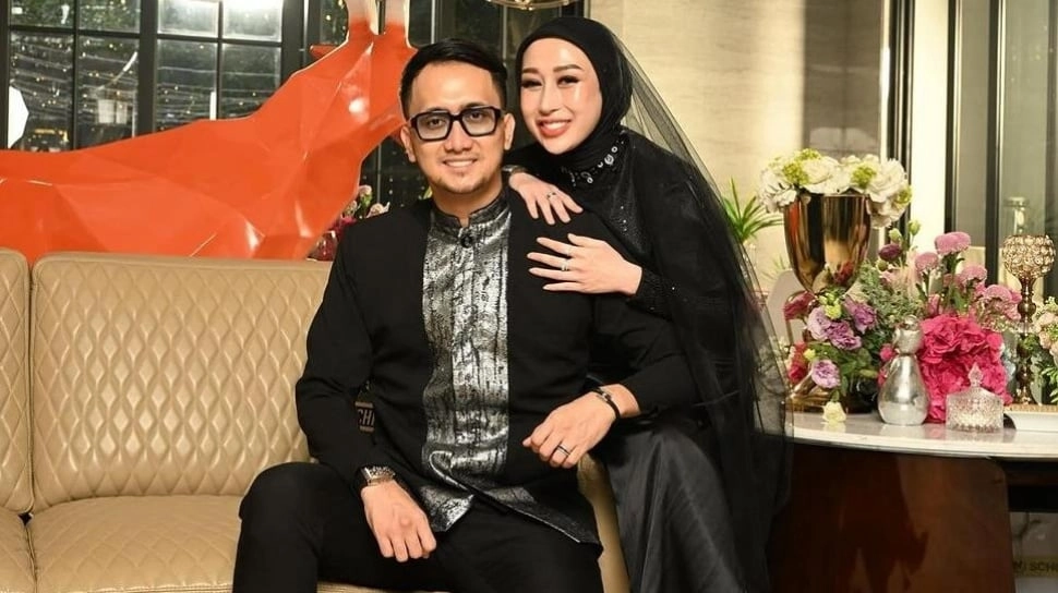 Intip Koleksi Hermes Dokter Reza Gladys, Suaminya Kini Digoda Karyawan Pakai Foto Tanpa Busana
