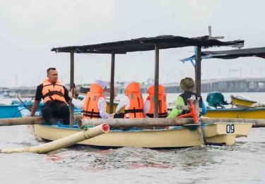 PIS Lakukan uji Coba Kapal Bertenaga Listrik Berbasis Baterai dengan Nelayan di Bali