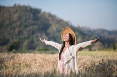 Selain Meningkatkan Produksi Vitamin D, Ini 4 Keuntungan Berjemur di Bawah Sinar Matahari Pagi untuk Kesehata Tubuh