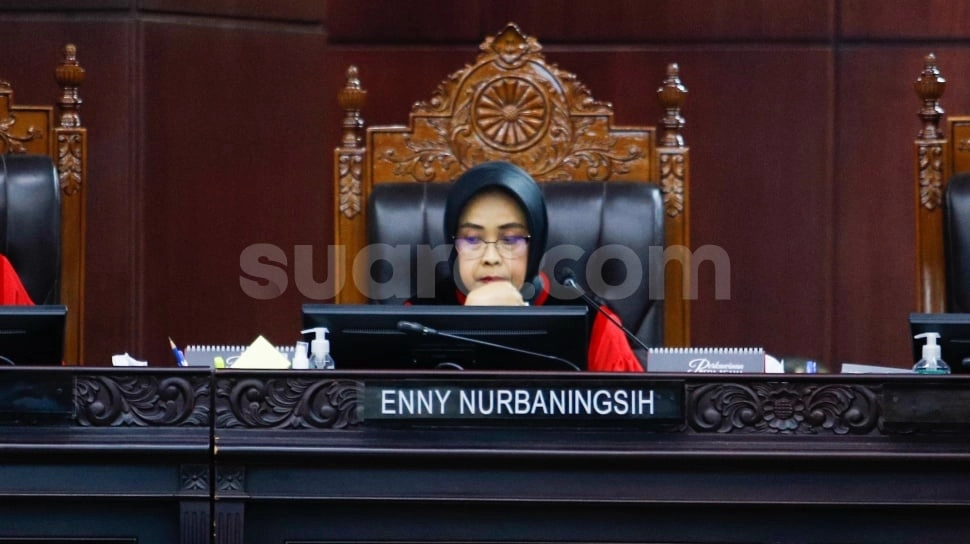 Tangani Sengketa Pileg di Papua Tengah yang Gunakan Noken, MK Persoalkan KPU Tak Bawa Formulir C Hasil Ikat