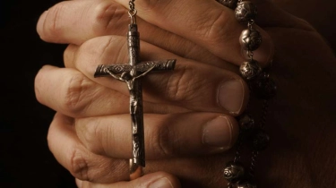 7 Fakta Mahasiswa Katolik Unpam Dianiaya saat Doa Rosario: Ketua RT Ngamuk, Mahasiswa Islam Ikut Kena Bacok