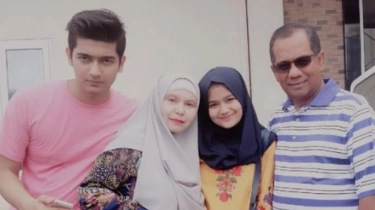 Beda Pendidikan Ayah dan Ibu Teuku Ryan, Mertua Ria Ricis Dinilai Jadi Penyebab Perceraian