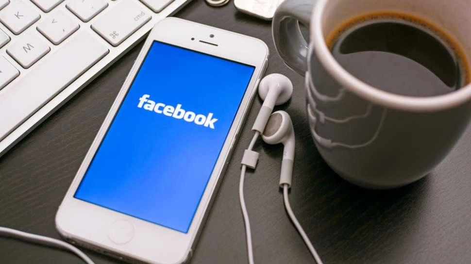Hapus Foto Facebook Lama dengan Mudah di Semua Perangkat