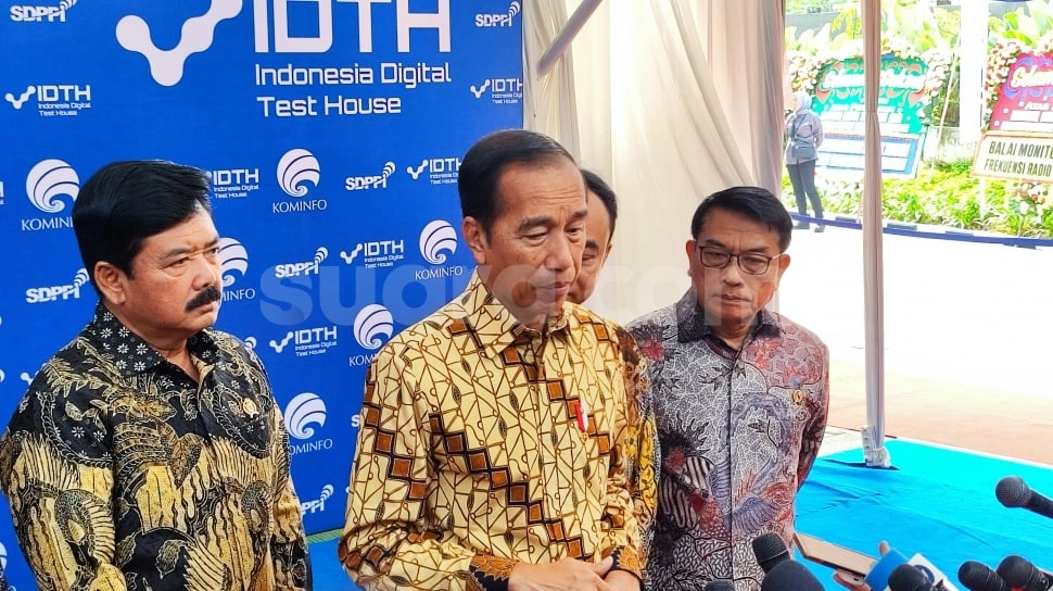 Sepatu Bata Tutup Pabrik di Purwakarta, Jokowi Anggap Hal Biasa