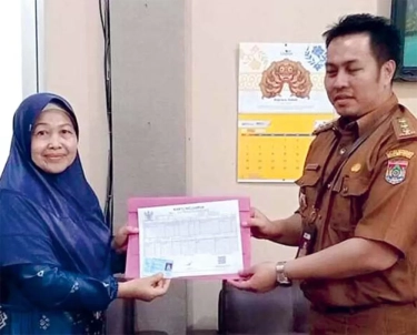 Dukcapil Salah Input, Marliah Mendadak Jadi WN Malaysia, NIK-nya Dicabut, Kini Sudah Dipulihkan Lagi