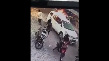Publik Soroti Mantan Suami yang Bakar Mobil Perempuan karena Rujuknya Ditolak: Si Cewek Udah Bener Pisah