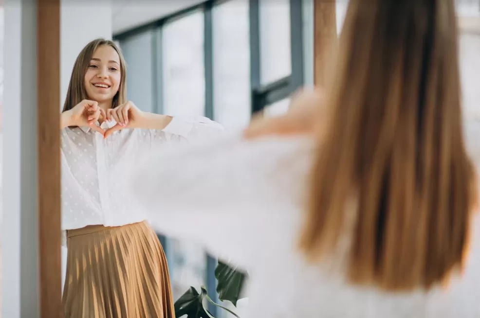 Si Paling Narsis! 3 Zodiak Ini Terlalu Mencintai Diri Sendiri Dibandingkan Orang Lain, Siapa Saja?