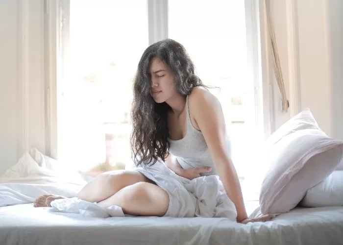 7 Cara Mengatasi Asam Lambung dengan Mudah dan Murah, Salah Satunya Banyak Tertawa