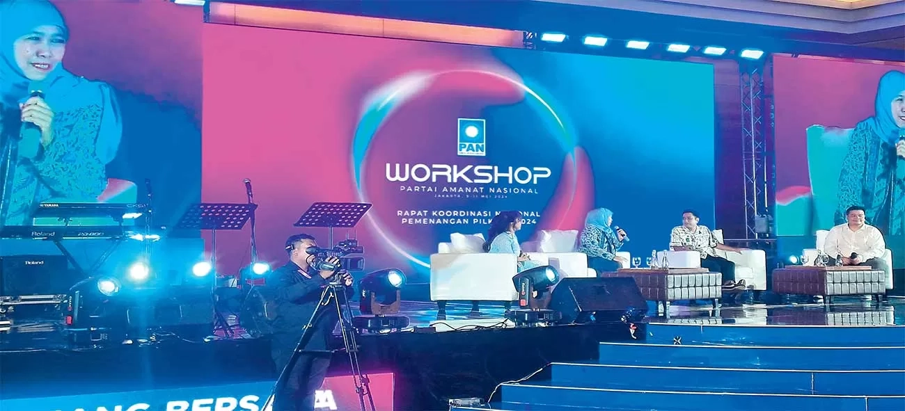 Khofifah Indar Parawansa Beri Sinyal Tetap dengan Emil Dardak di Pilgub Jatim
