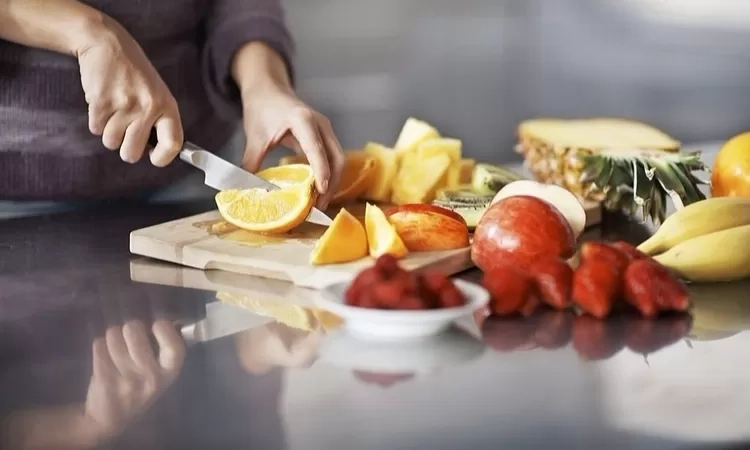 Penderita GERD Wajib Tahu! 5 Buah-buahan Ini Bisa Dijadikan Pilihan untuk Menurunkan Asam Lambung yang Kerap Mengganggu