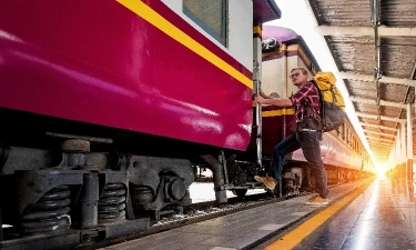 Pertama Kali Solo Traveling? Catat 10 Tips Liburan Tetap Aman Berikut Ini