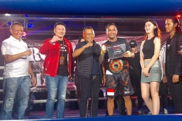 Petinju Peraih Emas Porprov 2022 Ini Bawa Pulang Sabuk Tinju Ring Tarkam