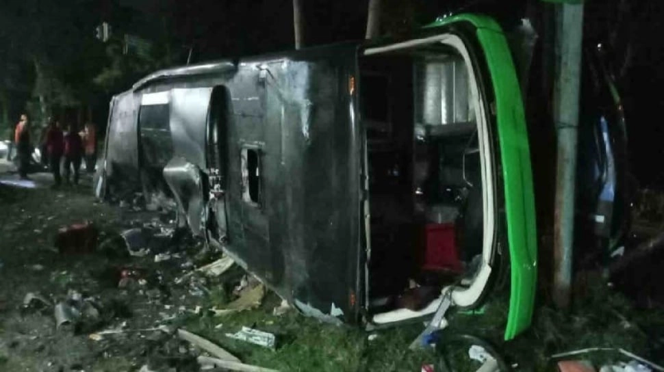 Detik-detik Mencekam Kecelakaan Bus Rombongan SMK di Subang, Terekam Live di TikTok