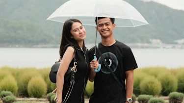 Pose Pratama Arhan dan Azizah Salsha Saat Foto Bareng Fuji Bikin Resah Warganet: Pesona Pasutri