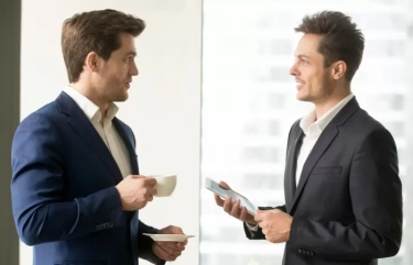 6 Cara Agar Bisa Menjadi Pribadi yang Berkesan bagi Atasan, Salah Satunya Lakukan Obrolan Ringan yang Cerdas