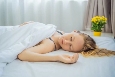 5 Manfaat Tidur Tanpa Batal yang Jarang Diketahui, Dapat Mencegah Jerawat di Wajah hingga Menjaga Kesehatan Rambut