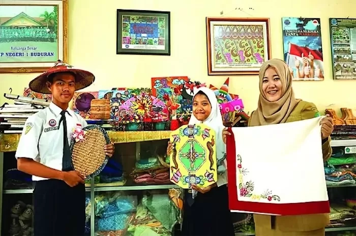 Para Siswa Dilatih Berwirausaha, Hasilkan Omzet Ratusan Juta Rupiah