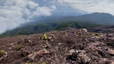 Jalur Pendakian Gunung Slamet Ditutup Sampai Kapan? Ribuan Pendaki Batal Muncak!