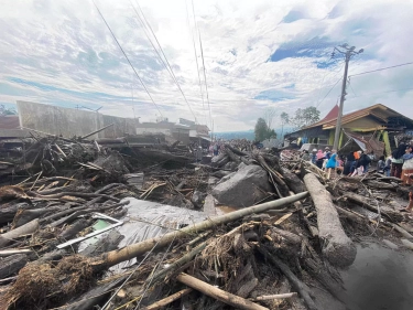 Jokowi Segera Tinjau Daerah Terdampak Lahar Dingin di Sumbar