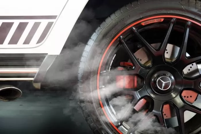 Rem Panas Bikin Celaka, Sering Jadi Penyebab Rem Mobil Blong dan Telan Korban Jiwa