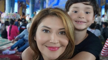 Tamara Bleszynski Mendadak Unggah Caption Sedih, Berharap Tidak Dilupakan Anak Sendiri