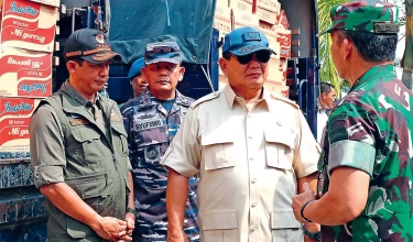 Prabowo Pastikan Monitor Kebutuhan Korban Galodo Sumbar