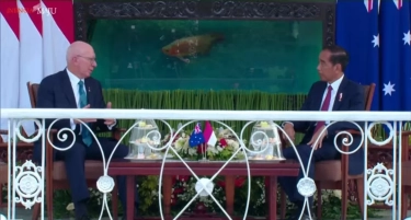 Presiden Jokowi Sambut Hingga Sopiri Gubernur Jenderal Australia David Hurley di Istana Bogor