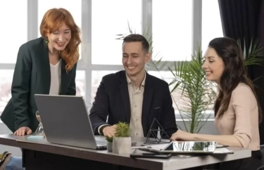 Punya Dedikasi yang Tinggi! Inilah 5 Zodiak yang Paling Rajin dan Pekerja Keras, Zodiak Anda Jadi Salah Satunya?