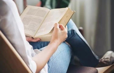 10 Rekomendasi Buku Self-Help Untuk INFJ: Bagus Untuk Individu Introvert, Empatis, dan Sensitif