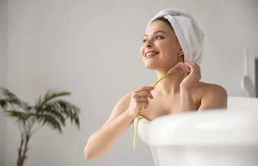 5 Kebiasaan Jorok yang Sebenarnya Baik dan Bermanfaat Bagi Tubuh, Ada Meludah hingga Melewatkan Mandi