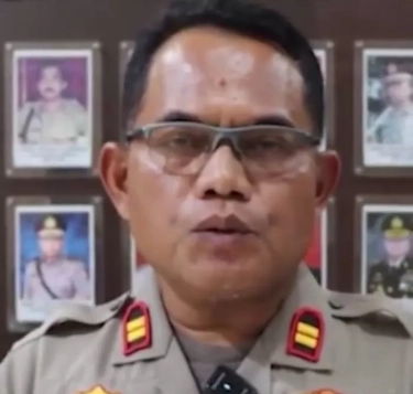 Ayah Eki Pacar Vina: Saya Mohon Jangan Buat Kami Lebih Sakit