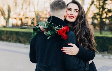 8 Alasan Pria Menyukai Perempuan yang Lebih Tua, Salah Satunya Dinilai Lebih Menarik dan Matang Secara Emosional