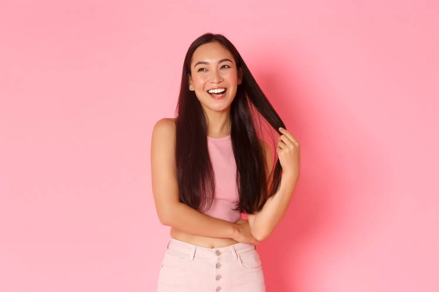 Ada Leo hingga Pisces, 5 Zodiak Pria Ini Suka Perempuan Berambut Panjang Menurut Astrologi