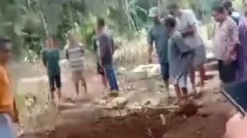 Heboh! Makam Mahasiswi Baru Dikubur Sehari Dibongkar Orang Tak Dikenal, Ini Lokasinya