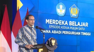 DPR Minta Nadiem Segera Revisi Aturan soal Kenaikan UKT