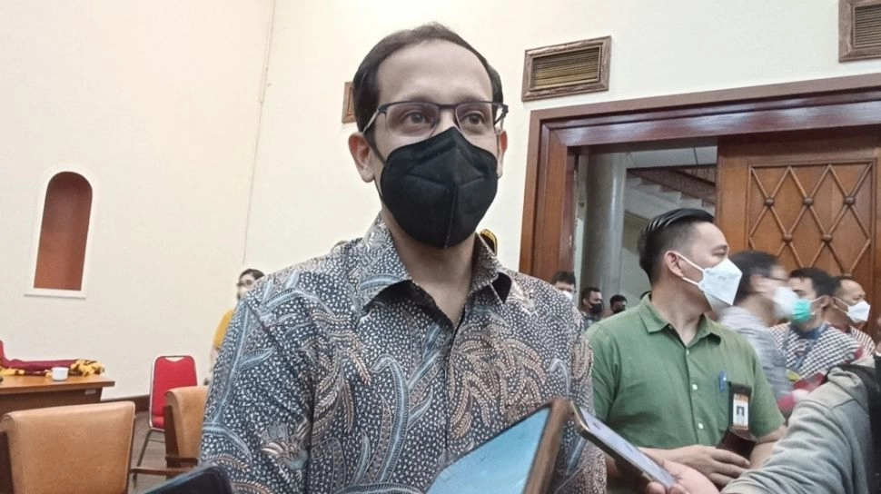 Mendikbud Sebut Isu UKT di Medsos Tidak Benar, Hanya Mahasiswa Kaya yang Terdampak