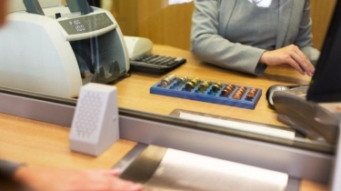 Cuti Bersama Waisak Apakah Bank Libur? Ini Jadwal Operasional dan Call Center BCA, BRI, Mandiri, BNI