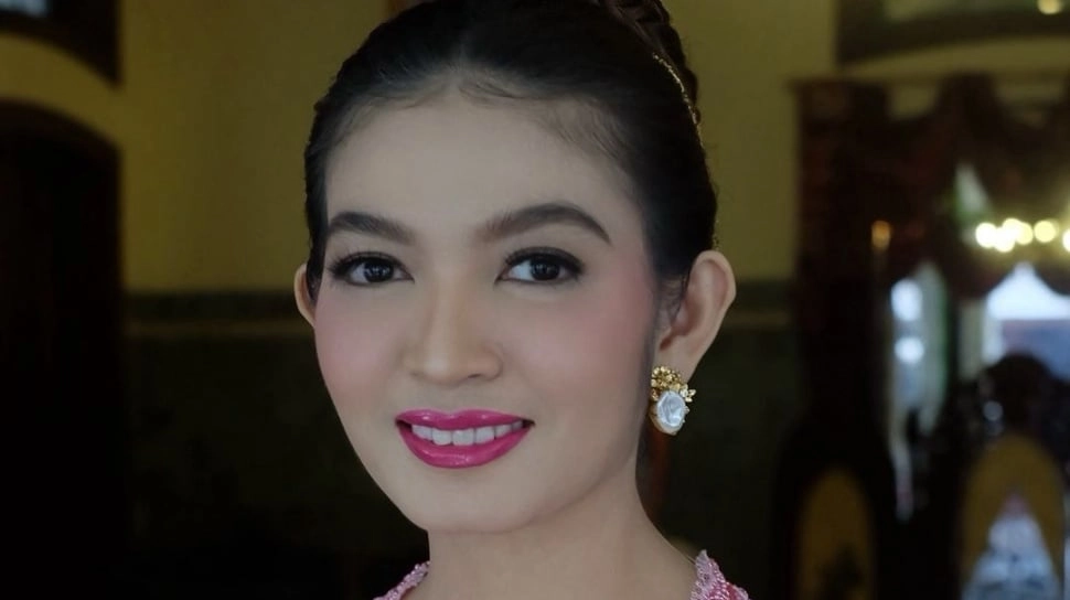 Skill Pidato Tanpa Teks Dipuji, Apa Profesi Selvi Ananda Sebelum Dinikahi Gibran?