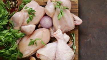 Kepulauan Babel Tambah Pasokan Bahan Pangan Antisipasi Libur Waisak 2024, Harga Ayam Naik?