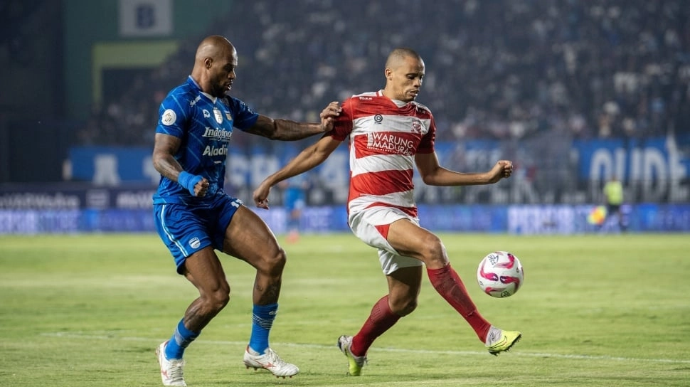 Kronologis Gol 11 Detik David da Silva yang Bikin Madura United Tenggelam