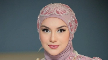 Herannya Irish Bella Raih Penghargaan gegara Cerai Viral, Netizen: Pisah Dapat Award Itu Gimana Konsepnya?