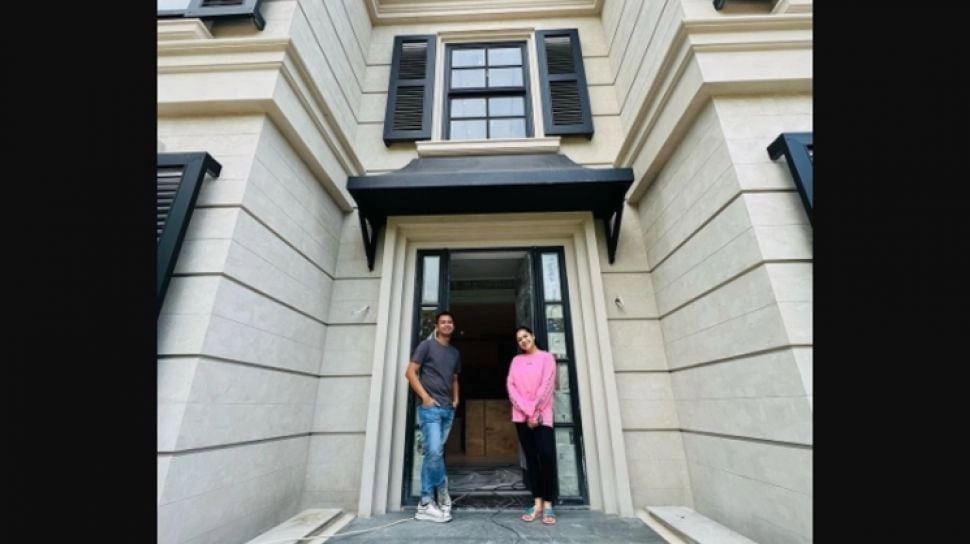 Rumah Baru Raffi Ahmad Dinyinyiri Netizen, Berapa Sih Biaya Pembangunannya?
