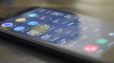 4 Cara Screenshot HP Xiaomi Semua Tipe, Anti Gagal!
