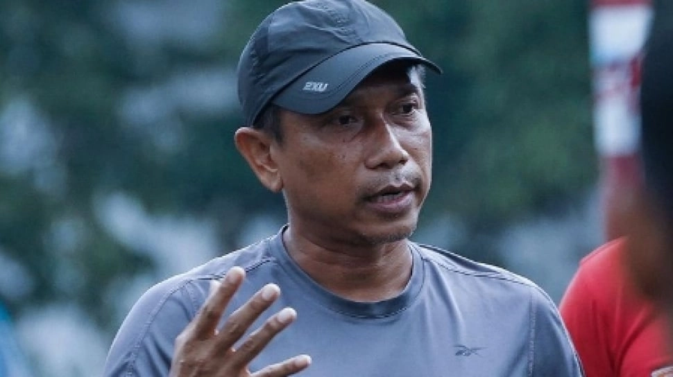 Arema FC Resmi Akhiri Kontrak Pelatih Widodo Cahyono Putro