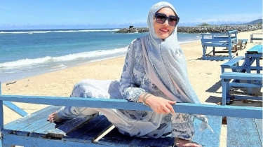 Jebolan Kampus Katolik, Angelina Sondakh Diam-diam Hafal Al Quran