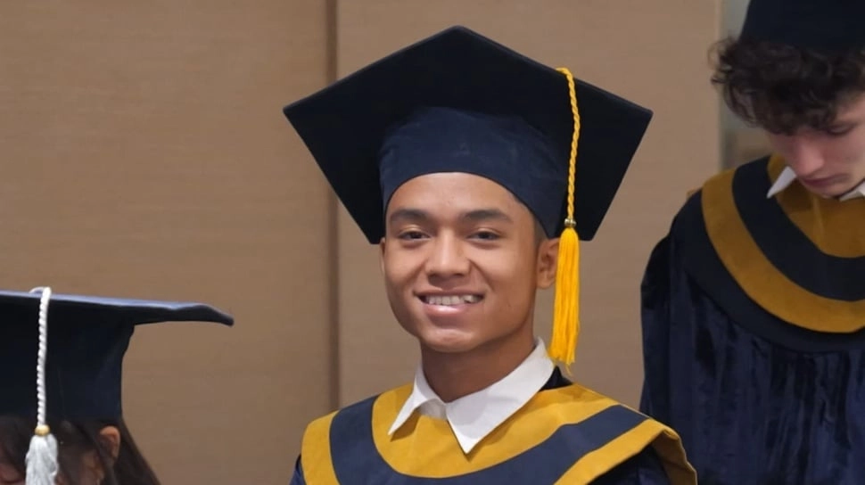 Betrand Peto Wisuda SMA, Beda Reaksi Sarwendah dan Ruben Onsu