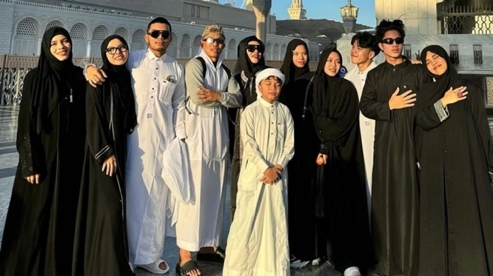 Beda Sikap Gen Halilintar ke Nikahan Atta dan Thariq: Dulu Tak Hadir Sama Sekali, Kini Ikut Dari Awal