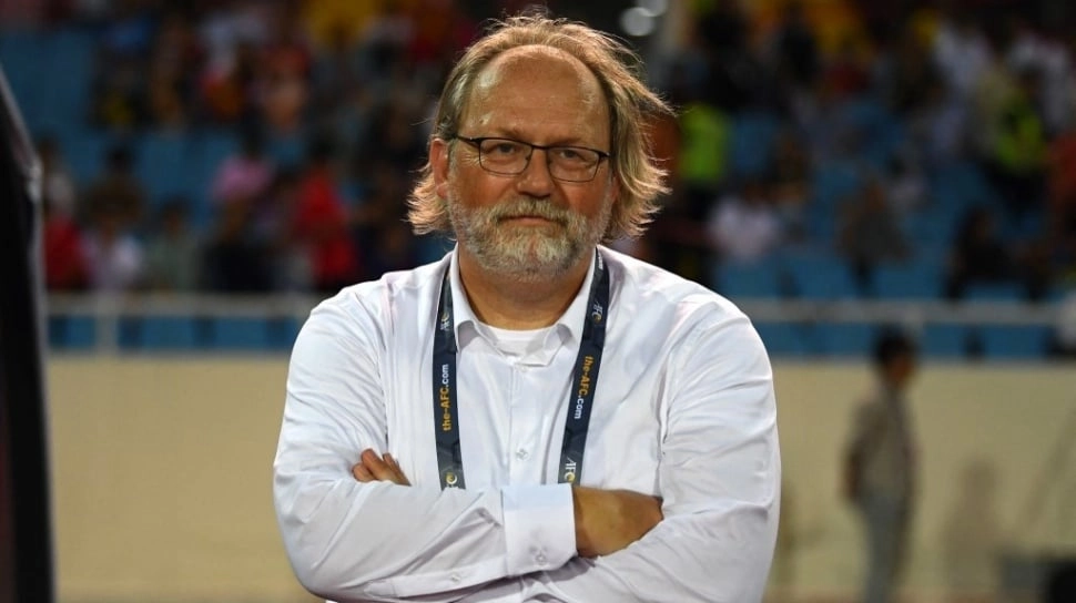 Psywar Jelang Laga Timnas Indonesia vs Filipina, Tom Saintfiet Dapat Ancaman Pembunuhan